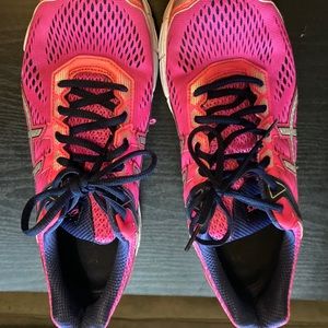 ASICS women’s sneakers